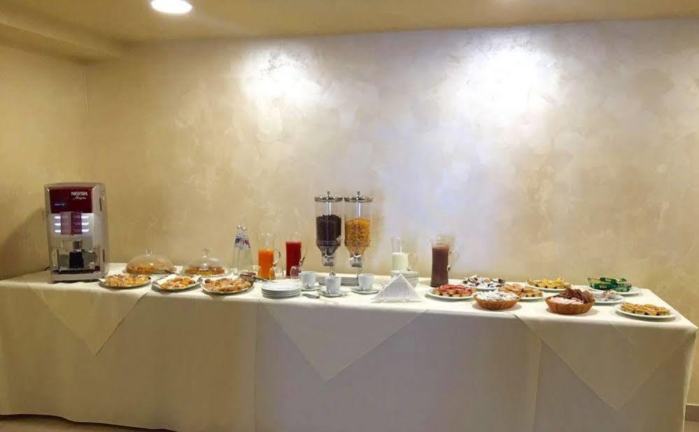 Hotel Riviera Palace 4*