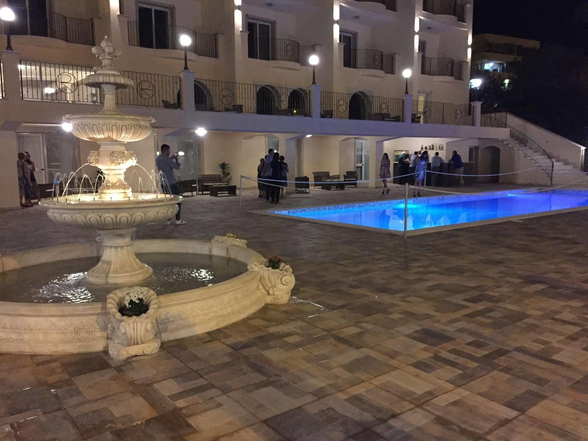 Hotel Riviera Palace