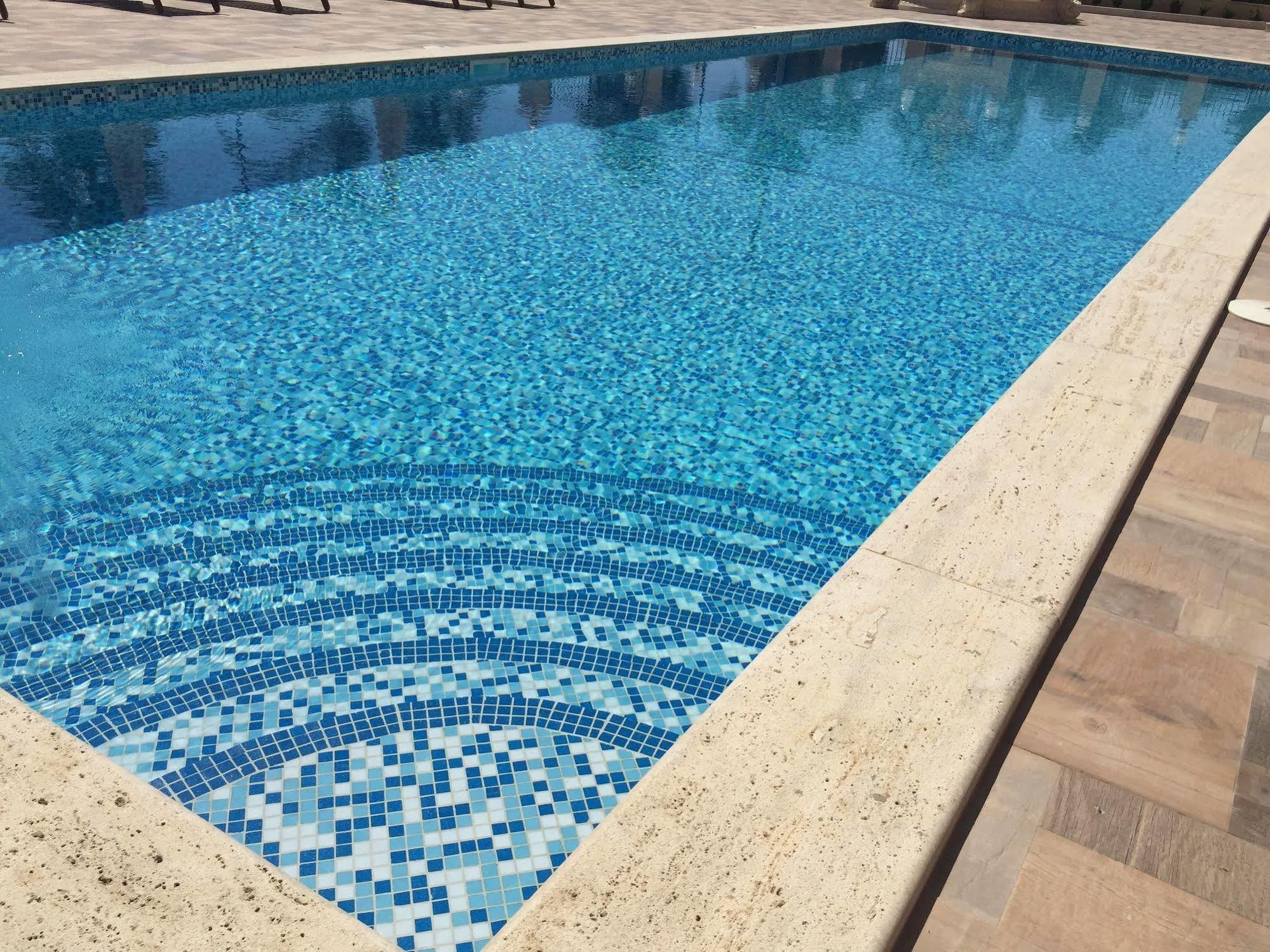 Hotel Riviera Palace 4*