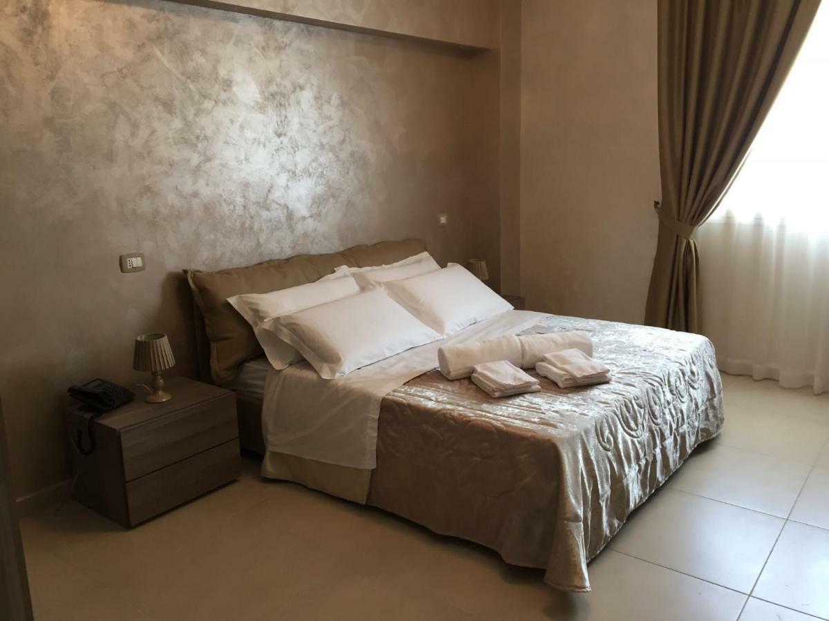 Riviera Palace Hotel 4*