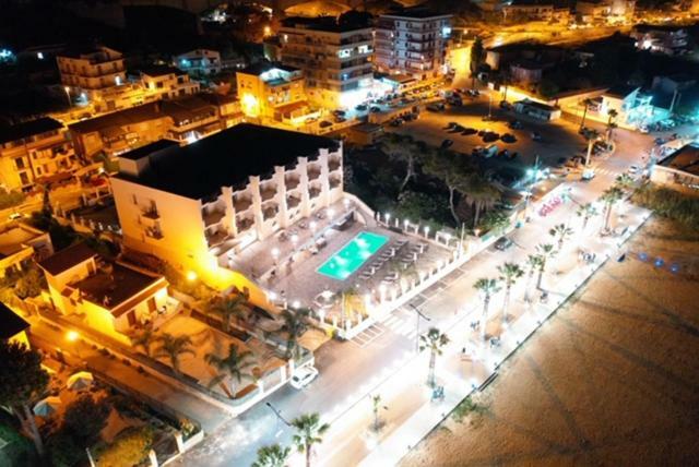 Riviera Palace 4*